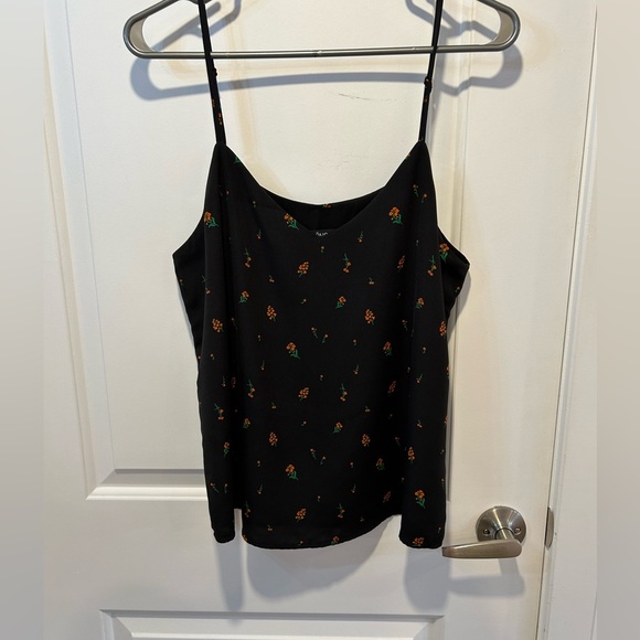 Simons - Cami - Picture 2 of 7